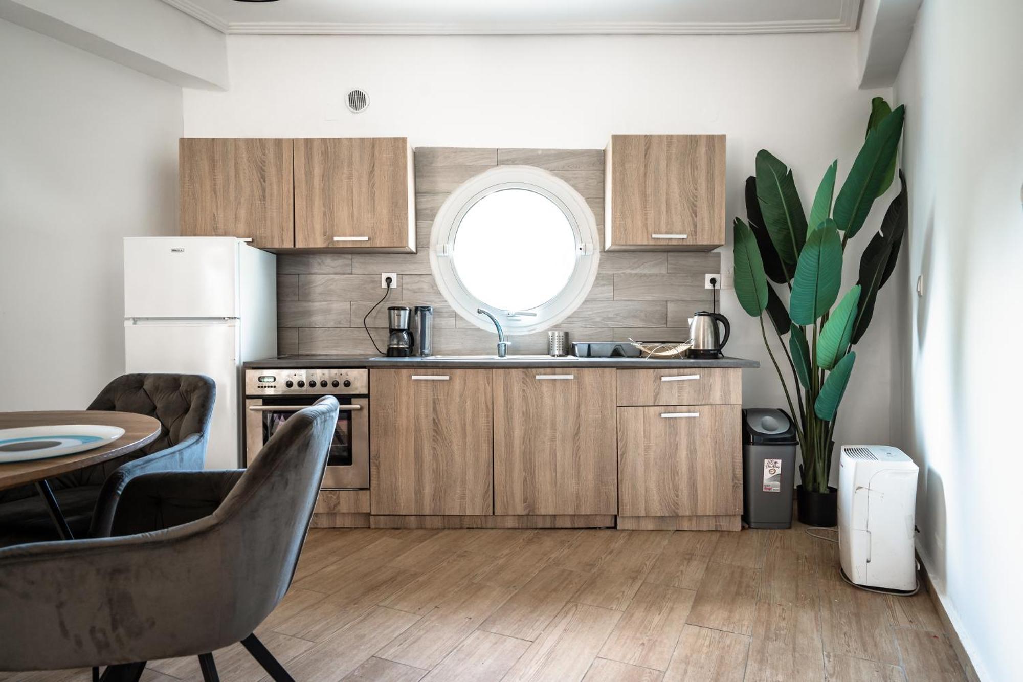 Boat Villa Yénion 外观 照片